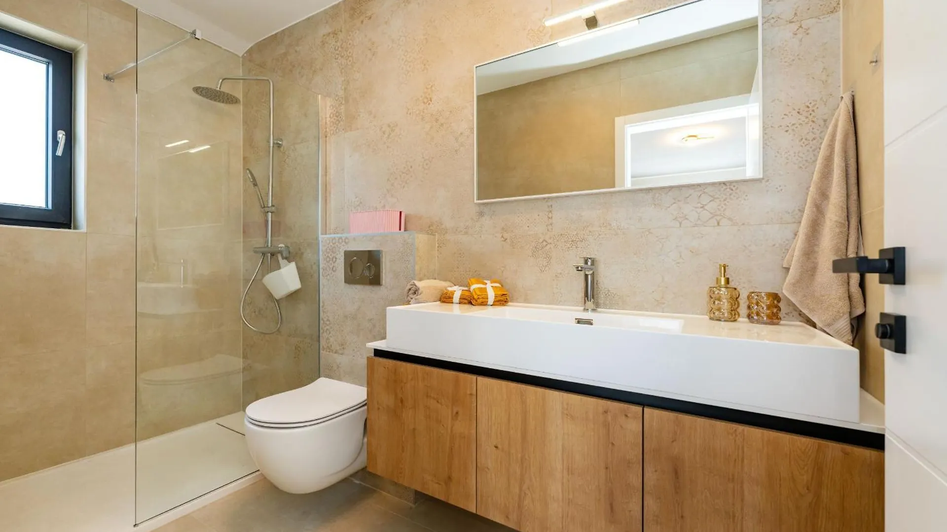 My Dalmatia - Villa Fine Touch With Jacuzzi Biograd Na Moru Semesterbostad